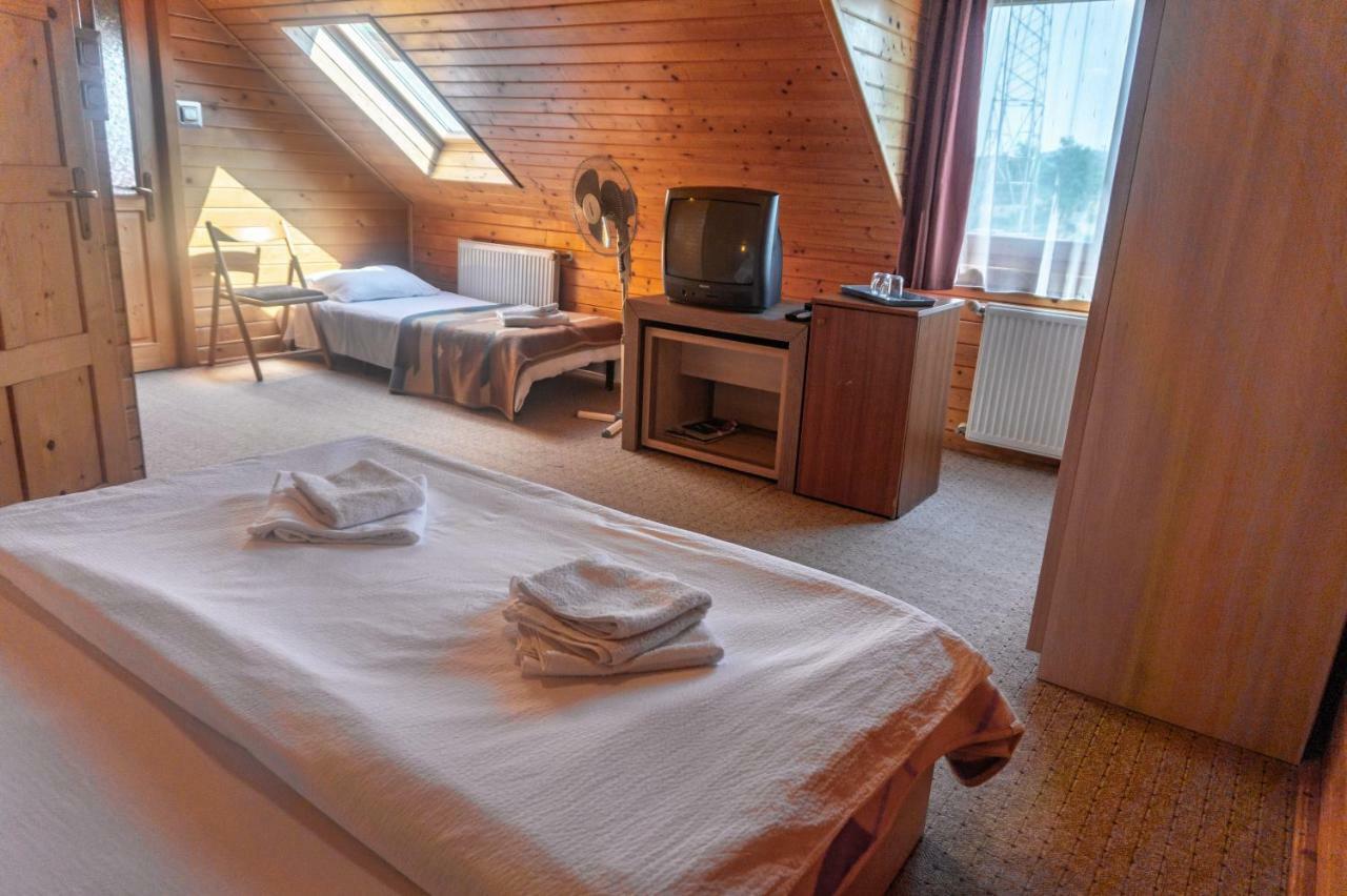 Casa De Vacanta Roua Diminetii Beclean  Eksteriør billede